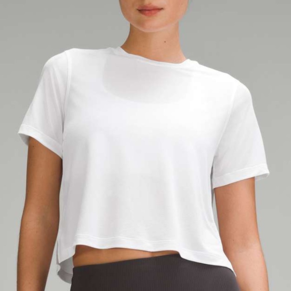 lululemon athletica White Cropped Top